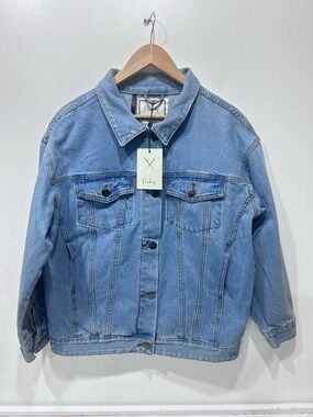 Produx Oversized Denim Jacket Light Wash Cotton Women’s Size S Trucker Style NWT